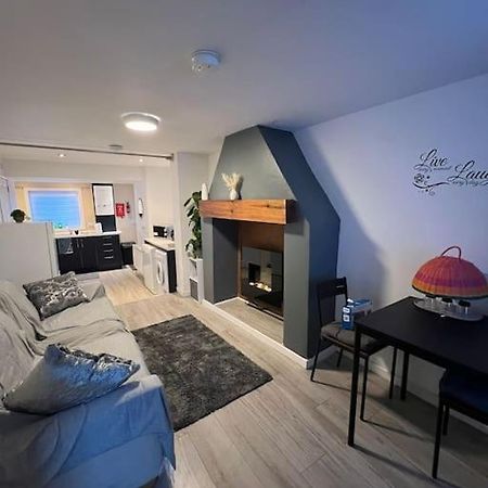 Haven - Beautiful 3 Bedroom House Ballynahinch Bagian luar foto